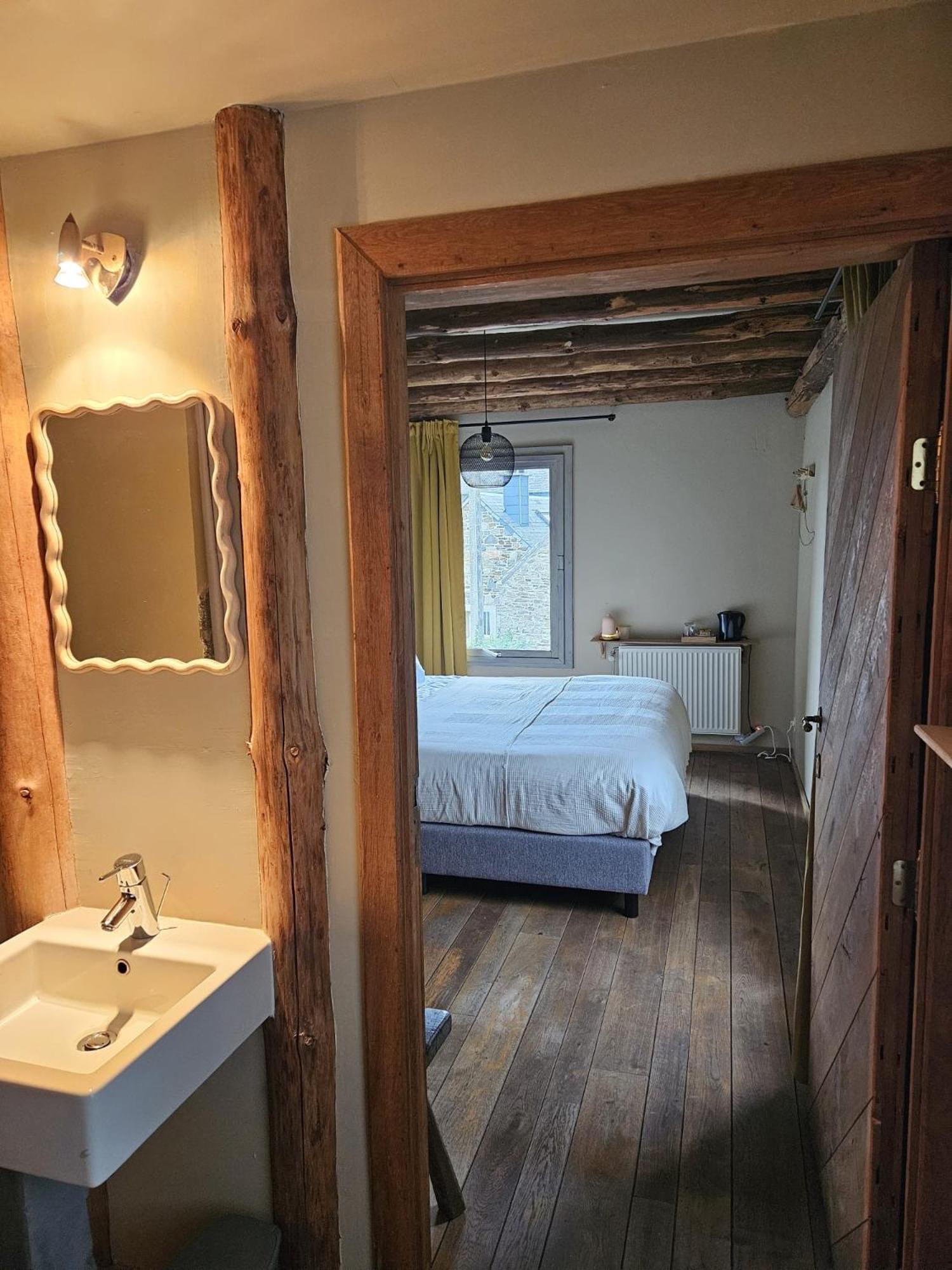 Buteo Chambres D'Hotes & Espresso Lesterny Eksteriør billede